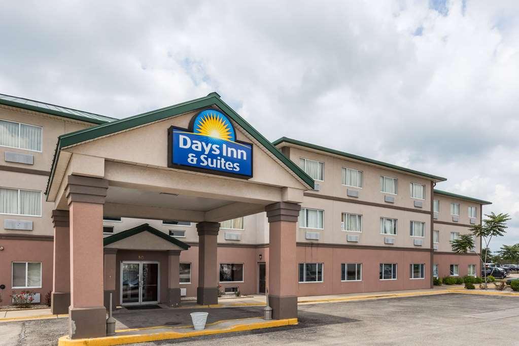 Days Inn & Suites By Wyndham Of Morris Екстериор снимка